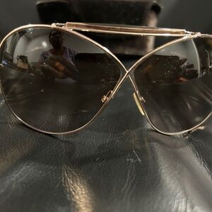 Tom Ford Gold Butterfly Frame Sunglasses with Dark Lenses missing nose guard